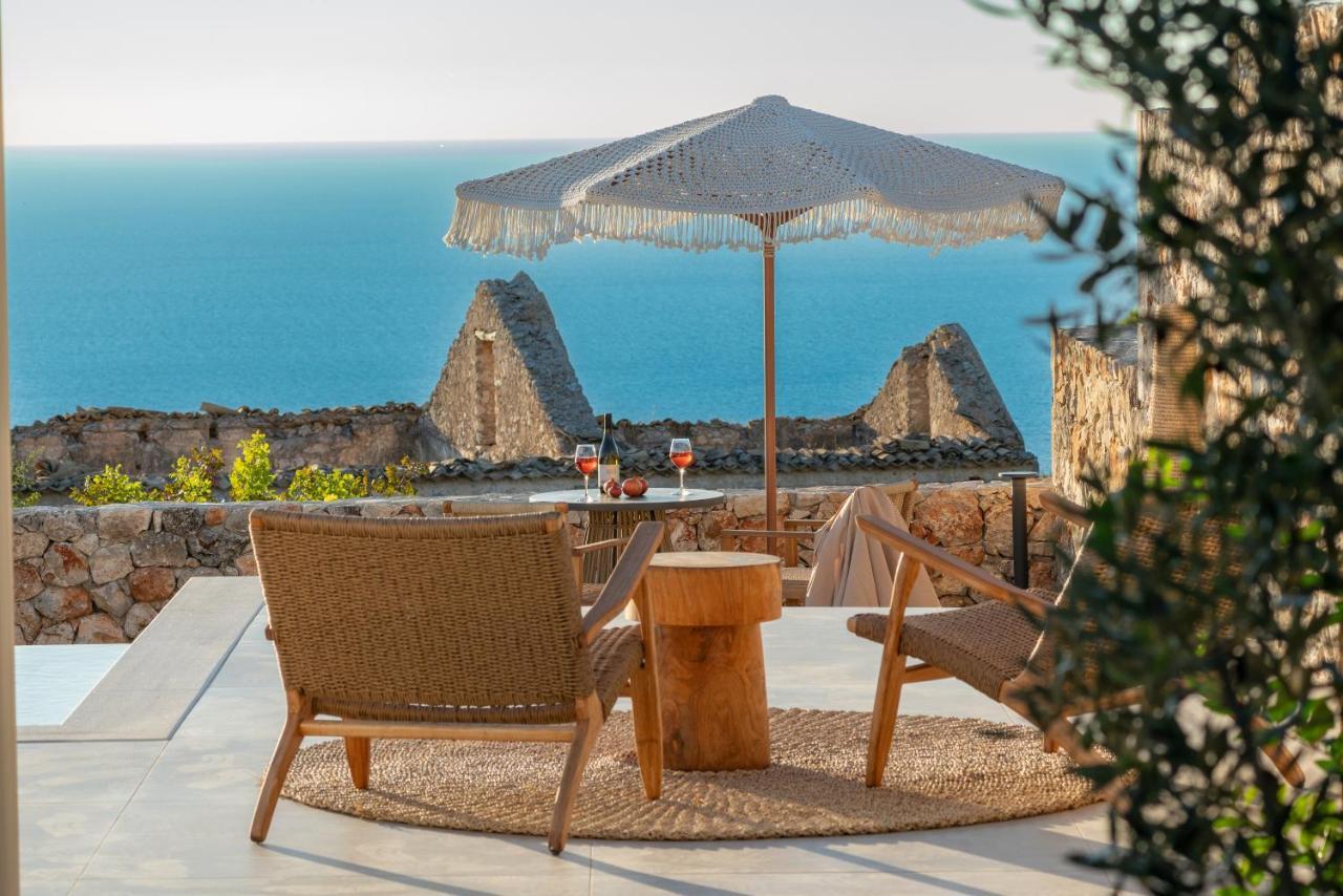 Summer Breeze Villa Tzamarelata Экстерьер фото